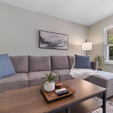 New Modern Bungalow Close To Downtown! Fully Fenced Yard Сент Августин Екстериор снимка